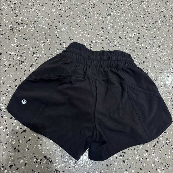 Lululemon Athletica Black Athletic Shorts Lightweight Breathable - Picture 3 of 4